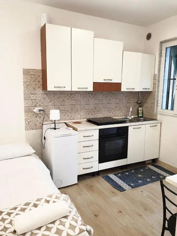 Mini Loft - Bari Centro - A Due Passi Dal Mareアパートメント
